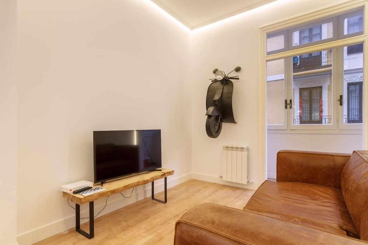 Vivienda Turistica Estilosa En La Zona Vieja Bilbao Exteriör bild